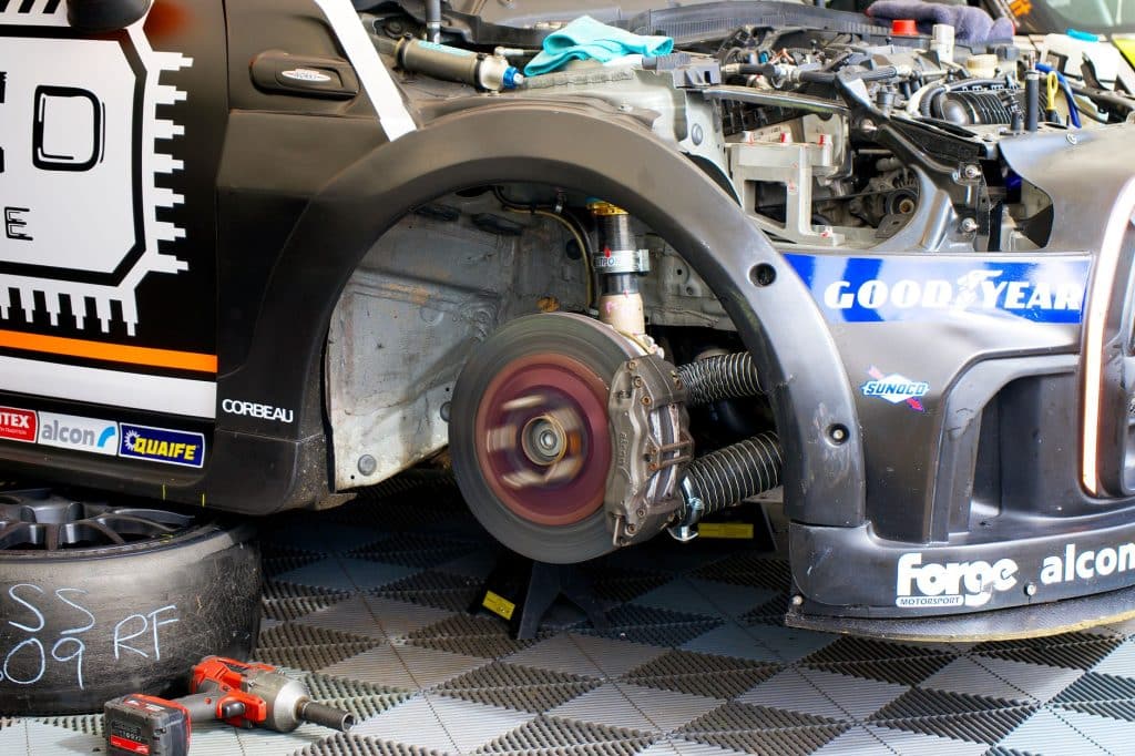 Montage kit embrayage multiceramic racing sur boîte de vitesses